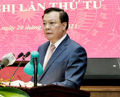 Nhiệm vụ số một là tuyên truyền để người dân nâng cao ý thức phòng, chống dịch